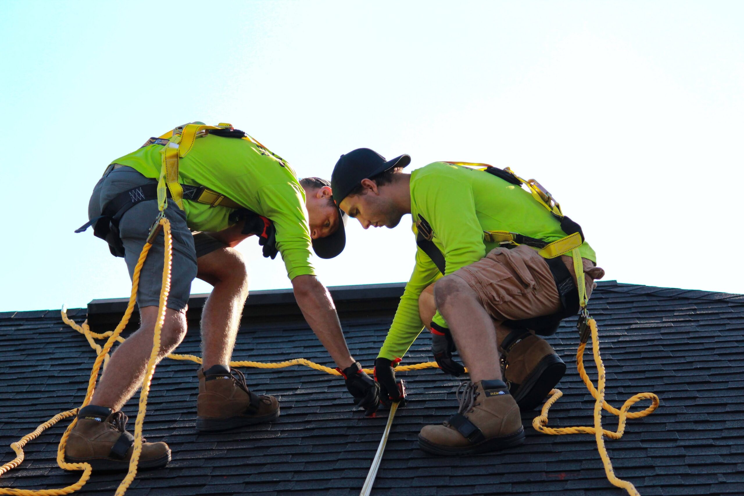 How to Hire Reliable Roofers